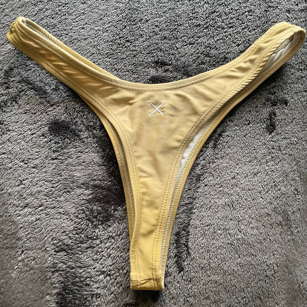 Latte Chic 80s Bottoms (Small) - Boutine LA